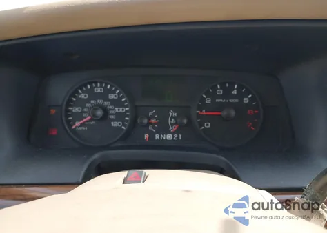 2006 Ford Crown Victoria Lx/Lx Sport from USA, damaged, VIN 2FAFP74W86X132162